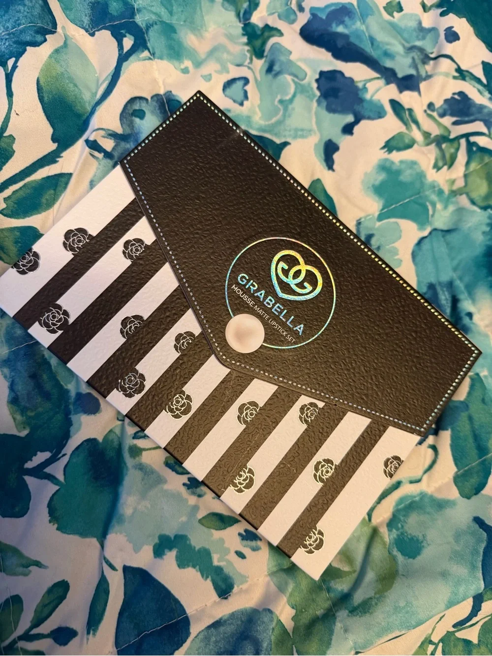 Abella Mini Lipstick Set — 6 Rose, Pink & Nude Tones